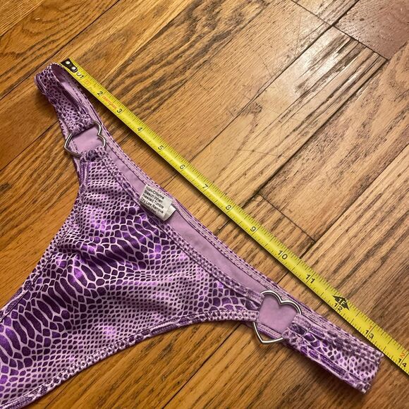 vintage y2k no brand pink reptile heart charm rave edm thong size large - Picture 2 of 6